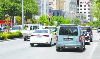 Araç sayısının artmasıyla sorunlar büyüdü
