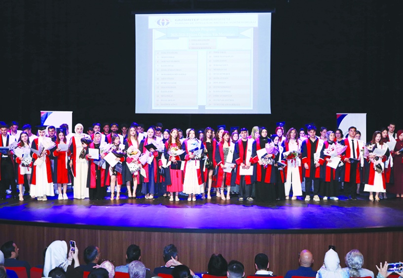 “İşinizi severek yapmak çok önemli turizm sizin ellerinizde”