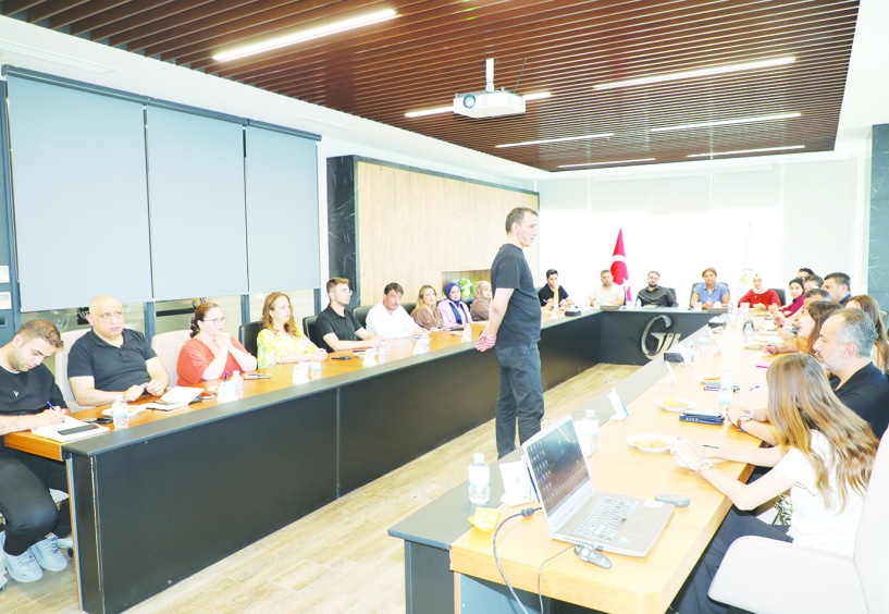 İhracatta sürdürülebilir başarı  yalnızca kaliteli üretimle sınırlı değil
