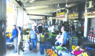 Esnaf ağır vergi  yükü altında eziliyor