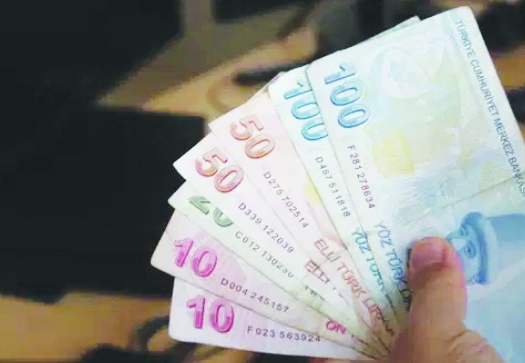 Faiz gelirleri bankaları vergi rekortmeni yaptı