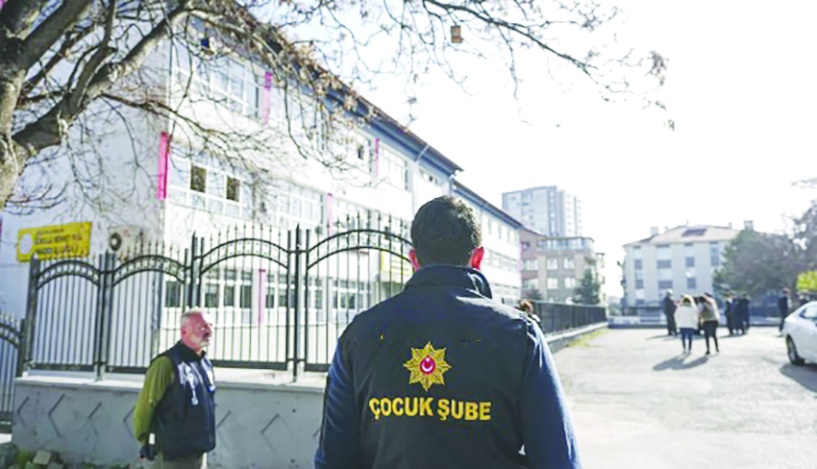 Riskli okullarda polis olacak