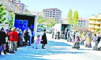 Her yerde gelir dağılımında  büyük adaletsizlik yaşanıyor