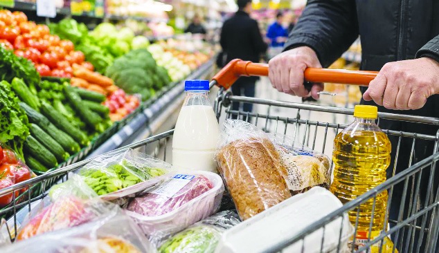 Açlık ve yoksulluk sınırı tavan yaptı, büyükşehirlerde kira yükü taşınmaz halde