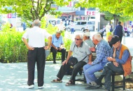Emeklilik dinlenme değil  sefalet dönemine dönüştü