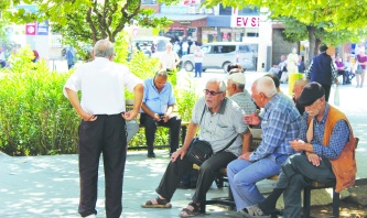 Emeklilik dinlenme değil  sefalet dönemine dönüştü