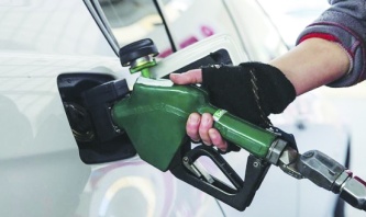 Motorin 90, benzin 80 liraya dayandı!