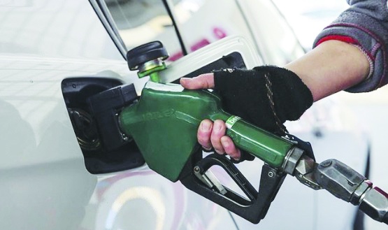 Motorin 90, benzin 80 liraya dayandı!