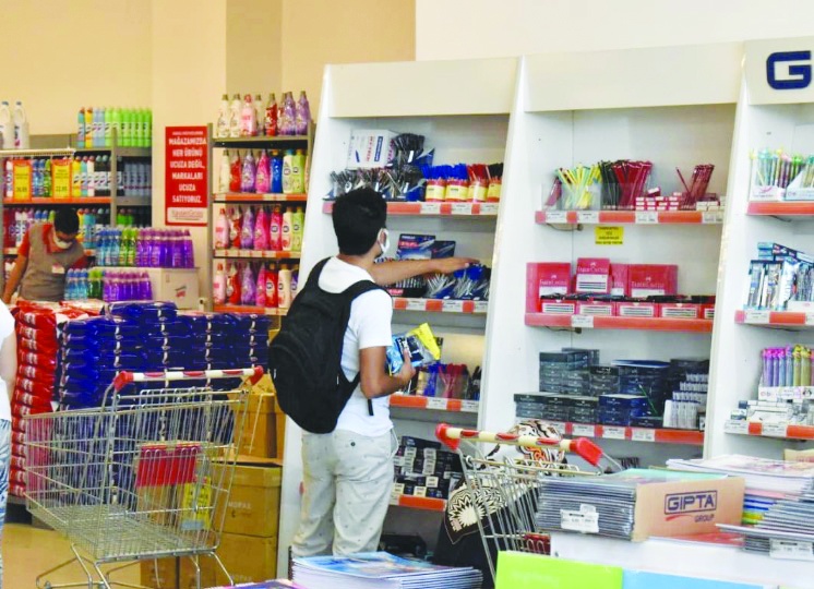 Bir öğrencinin okul masrafı 80 bin lirayı geçiyor