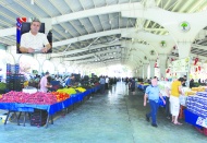Bir kesim zenginleşirken halk daha da yoksullaşıyor