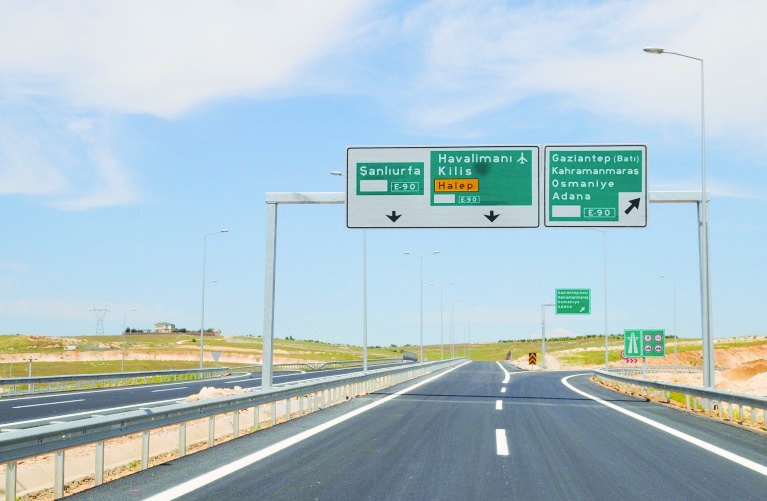 Bütün yollar satılacak