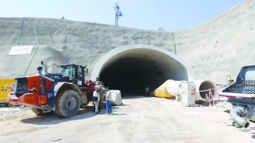 1 işçi öldü, 3 işçi yaralandı
