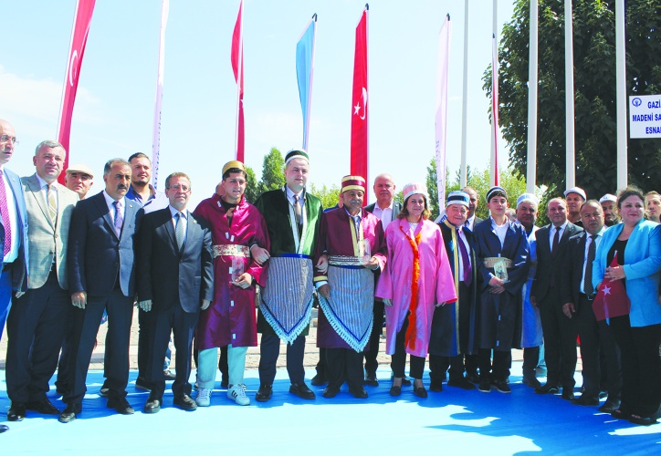 Ahilik kültürünün genç nesillere  aktarılması tarihi bir sorumluluk