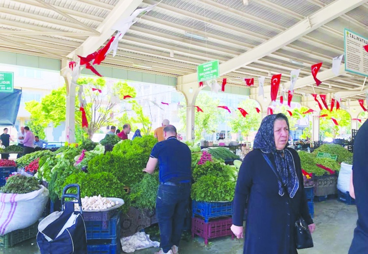 Asgari ücret açlık  sınırının altında kaldı