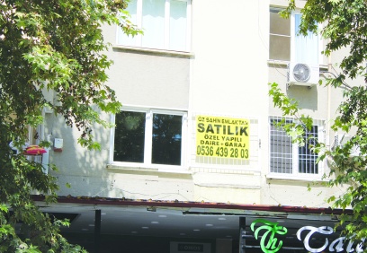 Yüksek faiz ve nakit sıkıntı konut  satışlarına büyük darbe vurdu