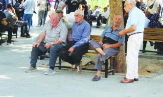 Artık iktidar milyonlarca  emeklinin sesini duymalı