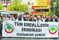 Yoksulluk, geleceksizlik ve geçim  sıkıntısının sorumlusu AKP iktidarı