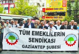Yoksulluk, geleceksizlik ve geçim  sıkıntısının sorumlusu AKP iktidarı