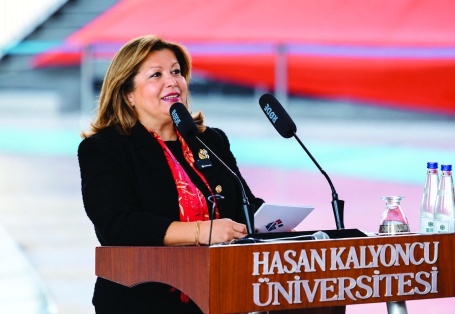 HKÜ, THE Dünya Üniversite Sıralamaları’na ilk kez girdi