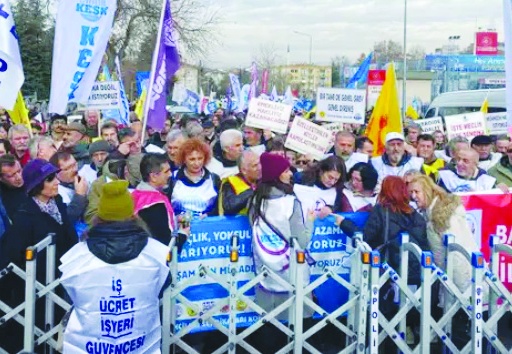 KESK'ten çağrı: 'Mal varlıklarına derhal el konulmalı!'