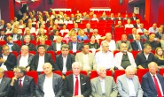 Düşünce özgür olmadığında toplumlar ileriye gidemiyor