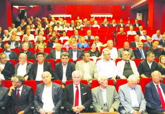 Düşünce özgür olmadığında toplumlar ileriye gidemiyor