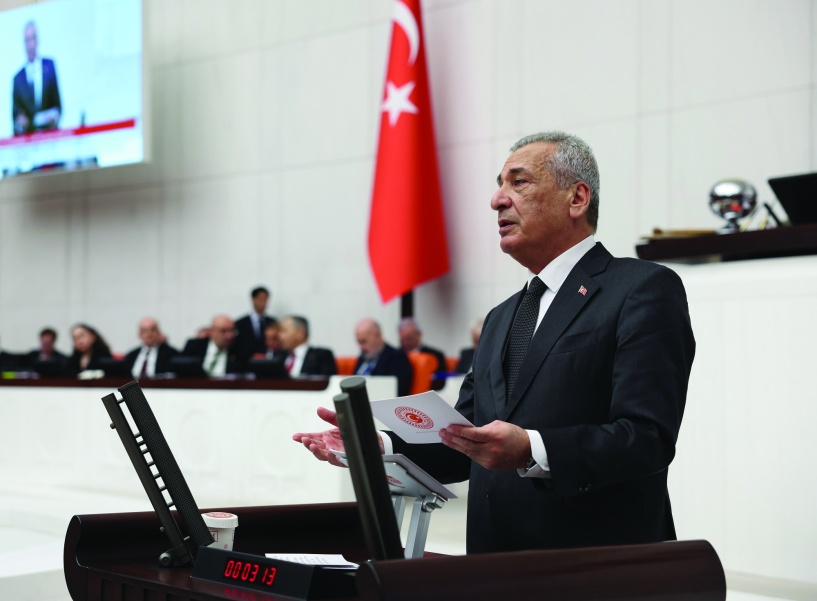 Kaynakları fon vurguncularına değil atanmayan öğretmenlere ayırın!