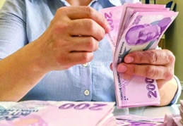 "Memur ve memur emeklileri enflasyona yenik düştü"
