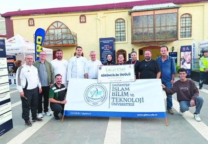 Üniversiteli şefler yarışmasının birincisi oldular