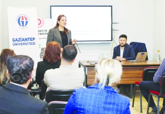Akademisyenler ve idari personele  İklim Değişikliğine Uyum eğitimi