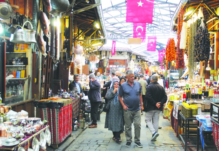 Yoğunluk alışverişe yansımıyor