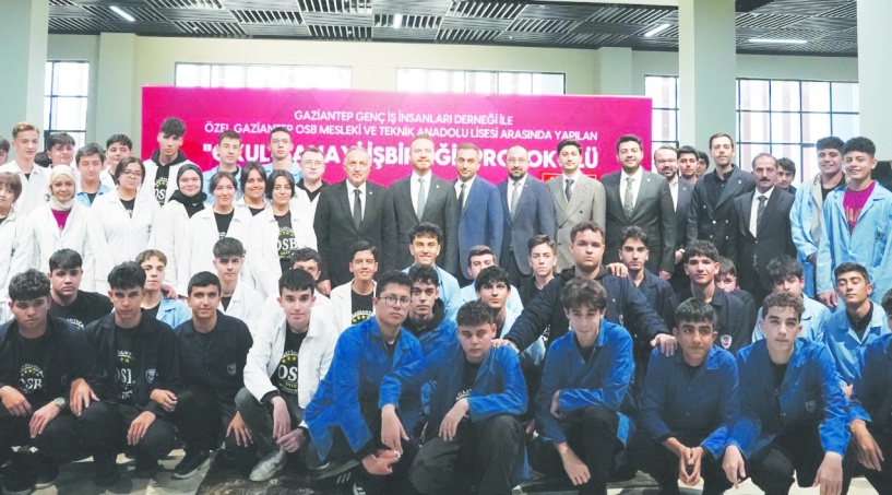 Mesleki eğitime yapılan yatırımı en  stratejik yatırım olarak görüyoruz