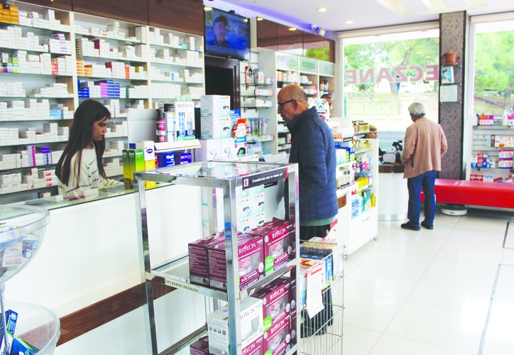 Aşı olması gereken kitleye  aşı temin edemiyoruz