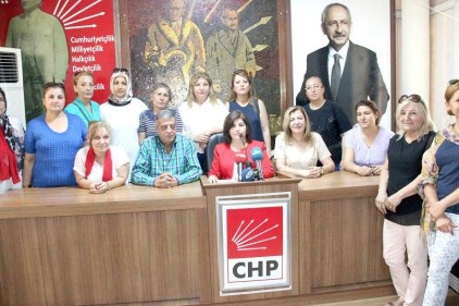 - CHP&#8217;li kadınlar muhtarların nikah kıyma yetkisine tepki gösterdi