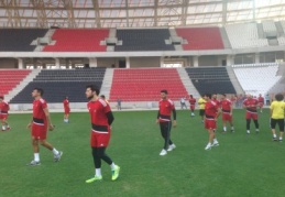 - Gaziantepsporlu futbolcular GAP Arena’yı gezdi