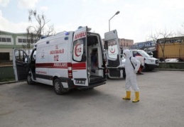 112 Acil ambulansları dezenfekte edildi