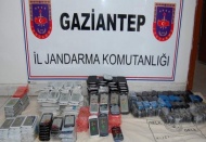 378 adet kaçak cep telefonu ele geçirildi