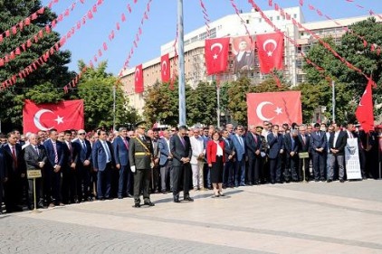 30 Ağustos 30 Zafer Bayramının 95&#8217;inci yıldönümü, Gaziantep&#8217;in Araban ve Nurdağı ilçelerinde de kutlandı