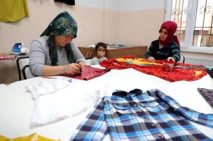 37 aile merkezinde 14 farklı branşta eğitim veriliyor