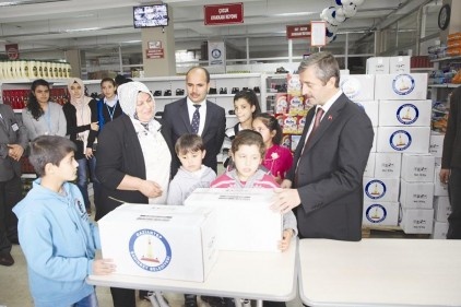 130 aileye 1 ton 300 kilogram glutensiz un dağıtılıldı