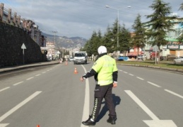 62 araç trafikten men edildi
