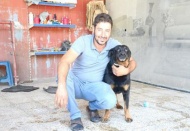 4 Ay önce kaybolan köpeğini buldu