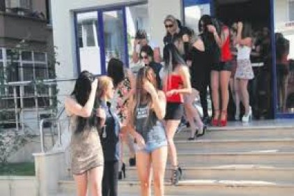10 ayda yapılan fuhuştan bin 422 kişiye işlem yapıldı