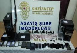 10 ayrı adrese fuhuş baskını