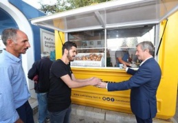 16 ayrı noktada çorba ikramı vatandaşa iyi geliyor