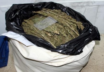 2 ayrı uyuşturucu operasyonunda 14 kilo 400 gram esrar ele geçirildi