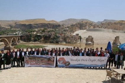 25 Baro&#8217;dan Hasankeyf çağrısı: Tarihi yaşatalım