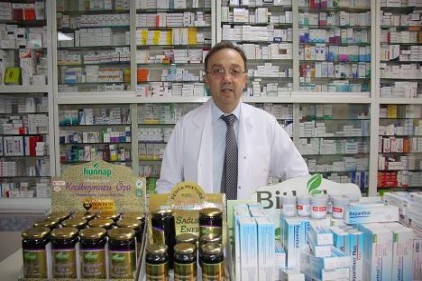 3 bin 200 kişiye bir eczane düşüyor