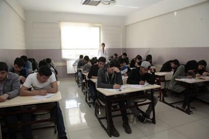 2 bin 296 öğrenci YGS tatbikatına katıldı