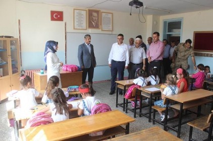 4 bin 300 öğrenciye diş fırçası ve diş macunu dağıtılıldı